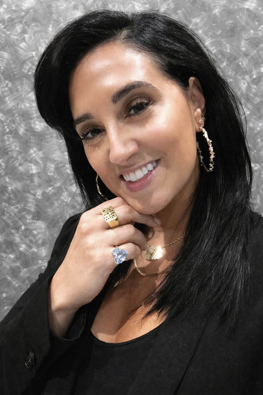 Denise Teti growth strategist and fractional CMO portrait representing brand strategy, customer insight, and revenue-focused marketing